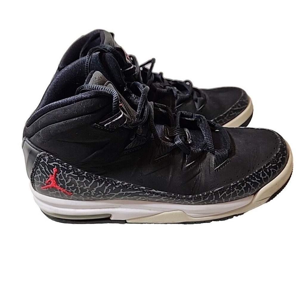 Nike Air‎ Jordan Deluxe GS Black/Red Velocity-Elephant 807718-061 Size 6.5 Youth